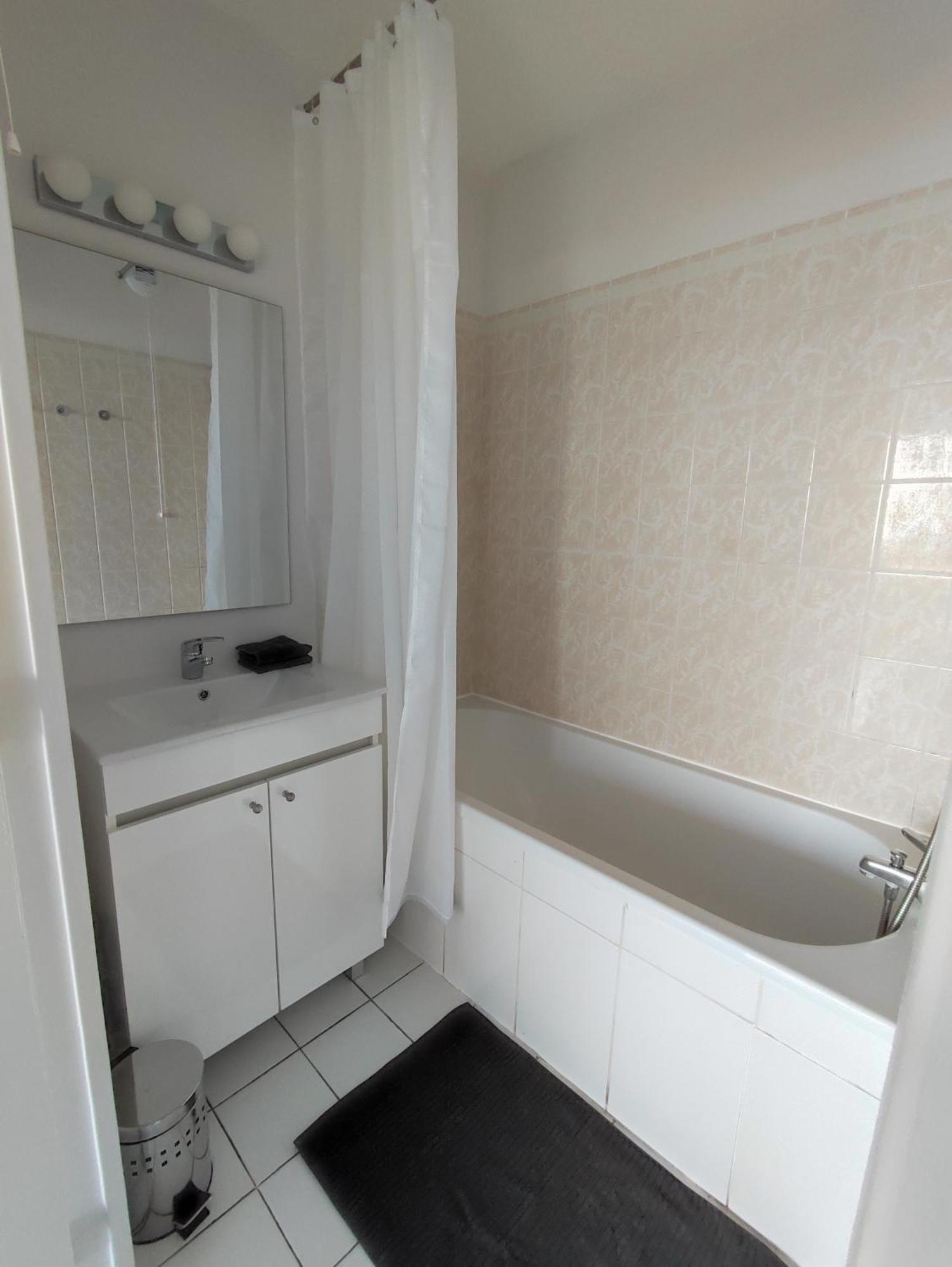 Appartement Vue Bleu Azur Sete Bagian luar foto